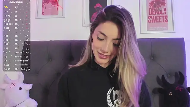 IsadoraGalle  online show from 03/19/26, 02:28