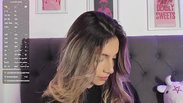 IsadoraGalle  online show from 03/25/26, 04:06