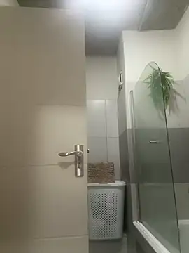 Snapshot of slimcateee chatting on 02/12/26, 07:52 slimcateee online show from 02/12/26, 07:52