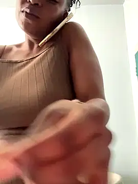 slimcateee online show from 09/29/25, 08:21