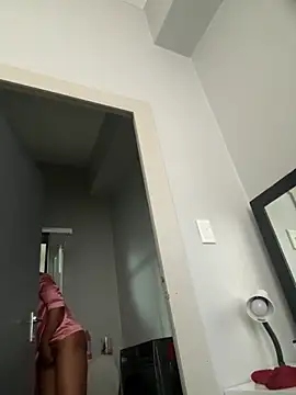 slimcateee online show from 10/03/25, 05:31