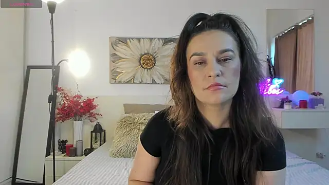 JoyCasidy online show from 11/26/25, 01:11