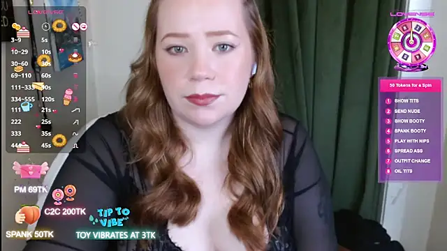 MissLolaLuxxx online show from 02/01/26, 01:26