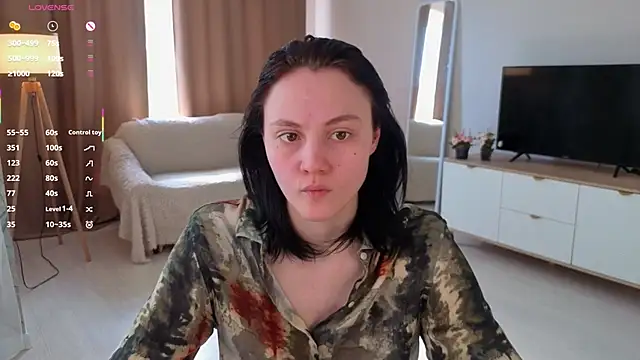 Snapshot of MaryCoopeer chatting on 05/01/26, 05:12 MaryCoopeer online show from 05/01/26, 05:12