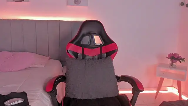  janiis online show from 11/10/25, 11:54