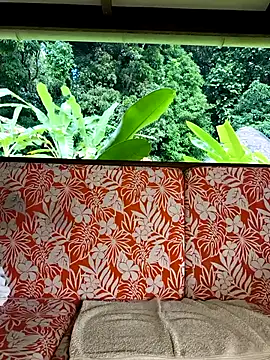 emma4xxx online show from 03/24/26, 07:58