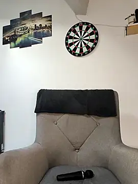 emma4xxx online show from 10/09/25, 02:39