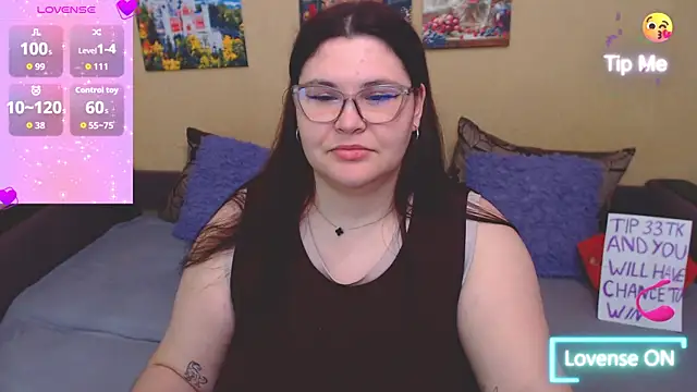 JuliaKeln online show from 06/07/26, 03:17