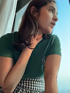 CuteeRose online show from 11/30/25, 01:01