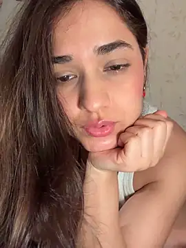 CuteeRose online show from 02/02/26, 08:13