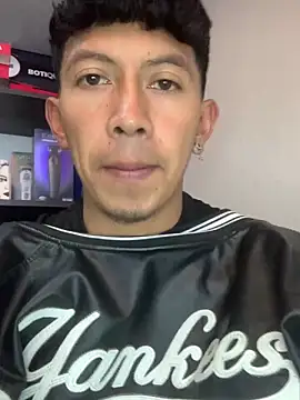 Chocolatito26 online show from 02/21/25, 01:22