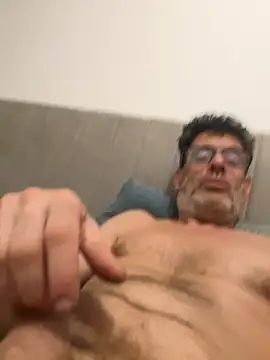 Snapshot of Jujojook chatting on 10/16/25, 11:24 Jujojook online show from 10/16/25, 11:24