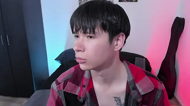 Aventure Twinks online show from 07/10/26, 02:33