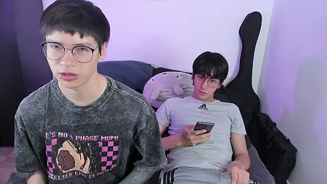 Aventure Twinks online show from 01/05/26, 10:57