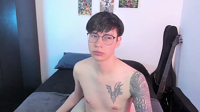 Aventure Twinks online show from 06/16/26, 10:10