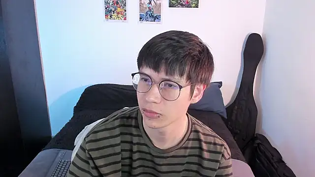 Snapshot of Aventure_Twinks chatting on 02/01/26, 03:38 Aventure Twinks online show from 02/01/26, 03:38