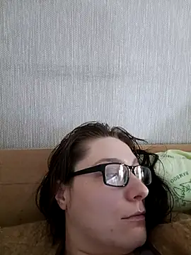 Nina7HotCherry online show from 11/13/25, 03:27