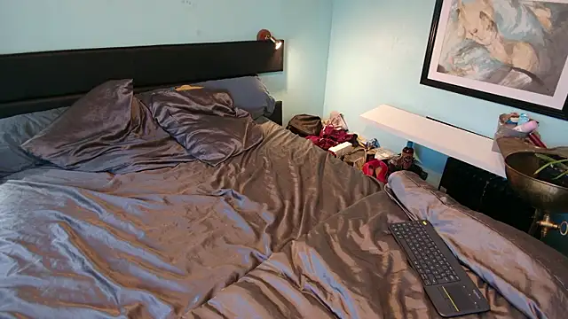 Prxscillia Tx online show from 02/16/26, 04:05