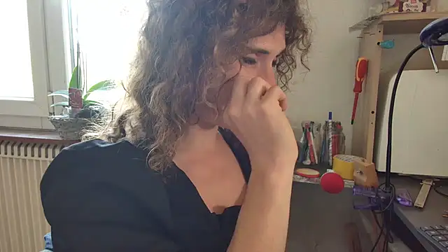 Prxscillia Tx online show from 10/02/25, 09:45