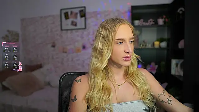 Nicolette  Shea  online show from 02/21/25, 02:06