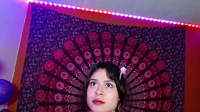 AbbySccott online show from 09/17/25, 11:07