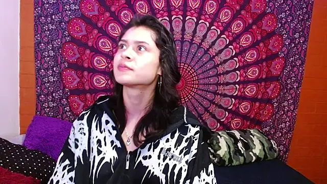 AbbySccott online show from 10/24/25, 12:31