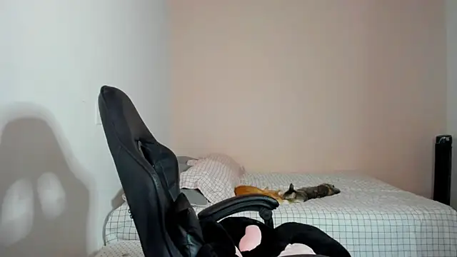 nina pons online show from 03/13/26, 10:15