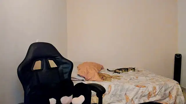 nina pons online show from 04/07/26, 12:12