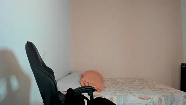 nina pons online show from 04/07/26, 06:32