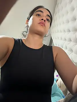 ZarahEvans online show from 03/04/26, 10:28