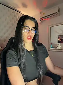 ZarahEvans online show from 02/05/26, 09:32