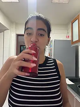 ZarahEvans online show from 03/28/26, 09:49