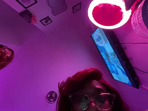 VixenCapri online show from 01/08/26, 02:12