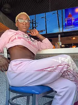 VixenCapri online show from 11/06/25, 05:50