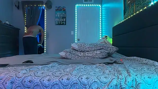 RoodoggXL online show from 03/05/26, 10:59