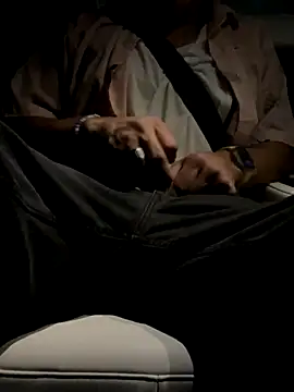 RoodoggXL online show from 11/15/25, 02:15