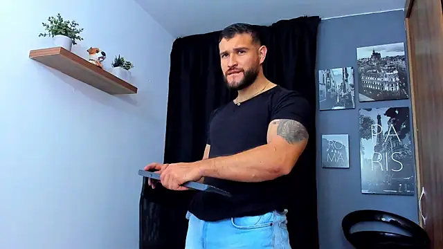 AndrewDiaz online show from 10/30/25, 04:33