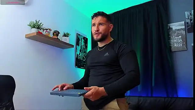 AndrewDiaz online show from 03/22/25, 07:47