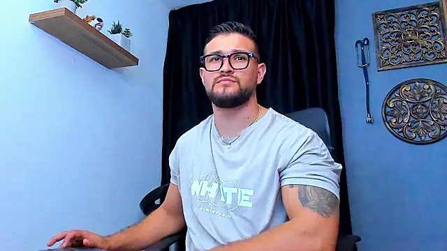 AndrewDiaz online show from 02/02/26, 05:39