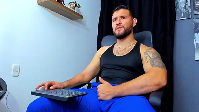 AndrewDiaz online show from 12/22/25, 08:03