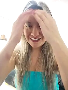 valeriahunter1 online show from 03/13/26, 10:37