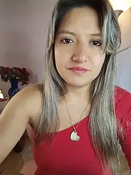 Snapshot of valeriahunter1 chatting on 05/17/26, 11:27 valeriahunter1 online show from 05/17/26, 11:27