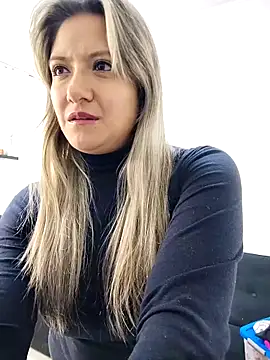 valeriahunter1 online show from 02/06/26, 11:34