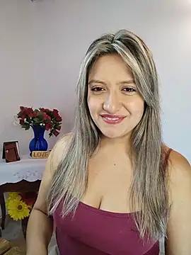 Snapshot of valeriahunter1 chatting on 06/16/26, 09:59 valeriahunter1 online show from 06/16/26, 09:59
