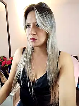 valeriahunter1 online show from 11/01/25, 11:31