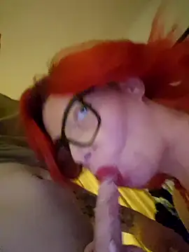 Redvelvet42069 online show from 04/17/26, 12:35