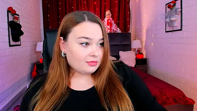 Snapshot of KimberlyMaran chatting on 10/24/25, 10:58 KimberlyMaran online show from 10/24/25, 10:58