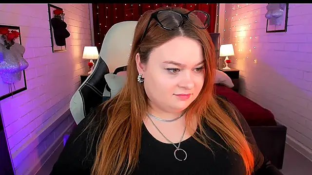 Snapshot of KimberlyMaran chatting on 03/12/25, 09:12 KimberlyMaran online show from 03/12/25, 09:12