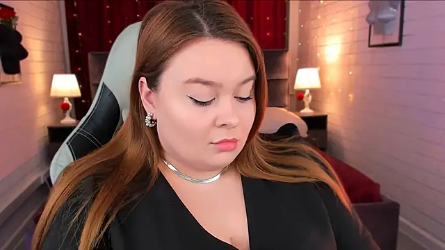 Snapshot of KimberlyMaran chatting on 02/28/25, 01:14 KimberlyMaran online show from 02/28/25, 01:14