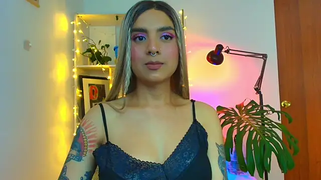 Snapshot of Yeriawaddell_ chatting on 01/28/25, 11:50 Yeriawaddell online show from 01/28/25, 11:50